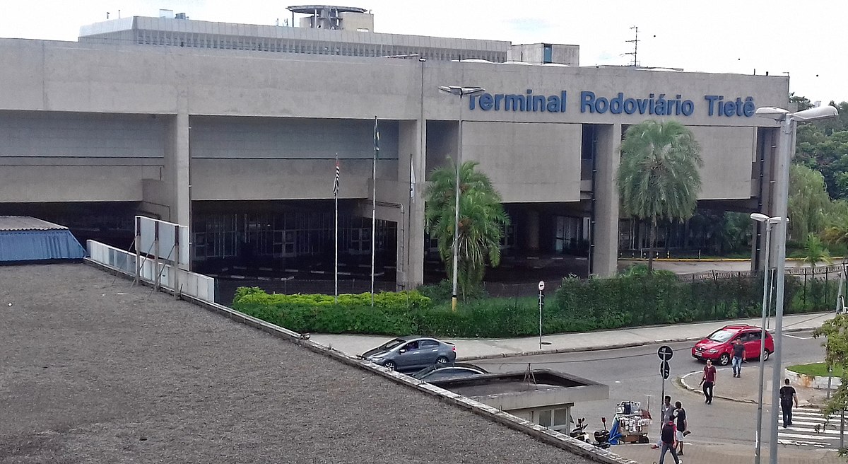terminal rodoviário e urbano tude bastos